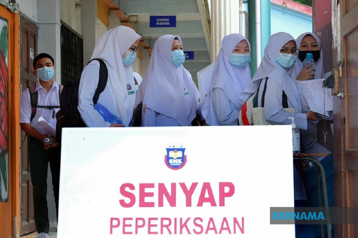 Format Bahasa Melayu Spm 2020  Bahasa Melayu Spm Firasat Spm Kertas